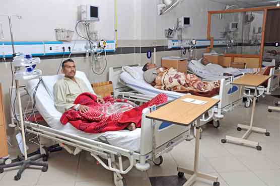 فیصل آباد کارڈیالوجی ہسپتال میں 160 الیکٹرک بیڈز اور ای سی جی مشینیں فراہم