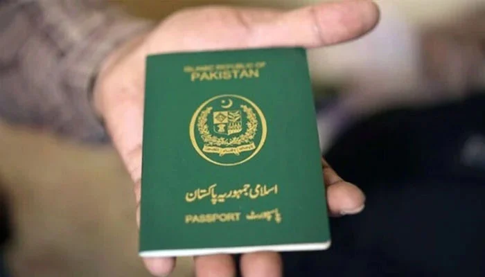 دنیا کے وہ ممالک جہاں 2025 میں جانے کیلئے پاکستانیوں کو ویزے کی ضرورت نہیں ہوگی