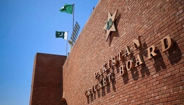 قومی کھلاڑیوں کے غیر ملکی لیگز کے لیے این او سی معطل کر دیے گئے
